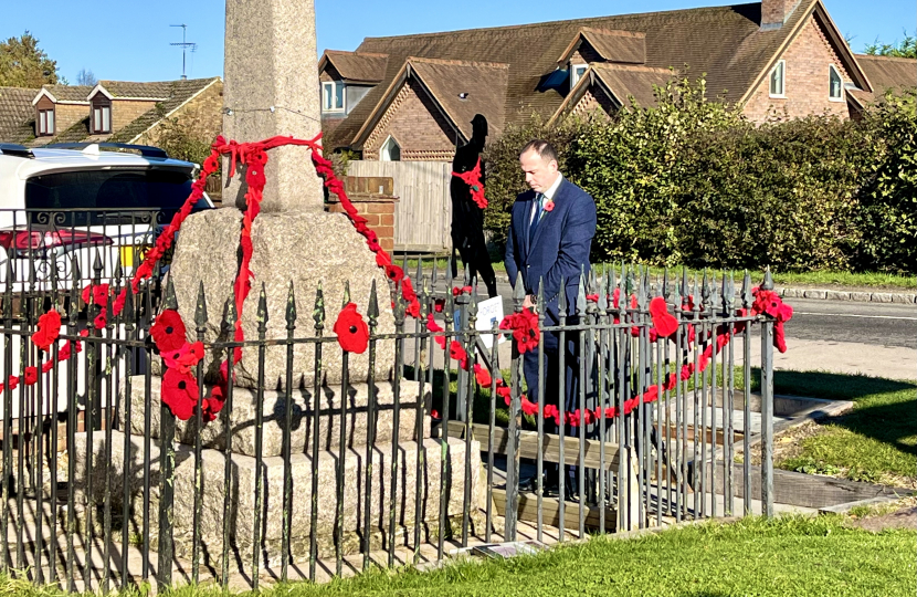 Greg commemorates fallen heroes in Longwick at 11th hour on 11th day of 11th month