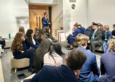 Stowe pupils visit Greg at Westminster 